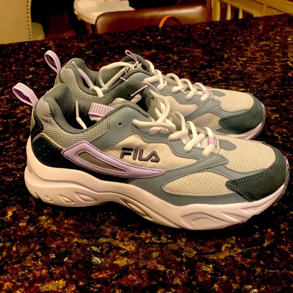 Fila Sneakers… NWT size 7